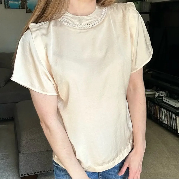 Sam Edelman Cream Flutter Sleeve Blouse Top Small - Picture 1 of 7